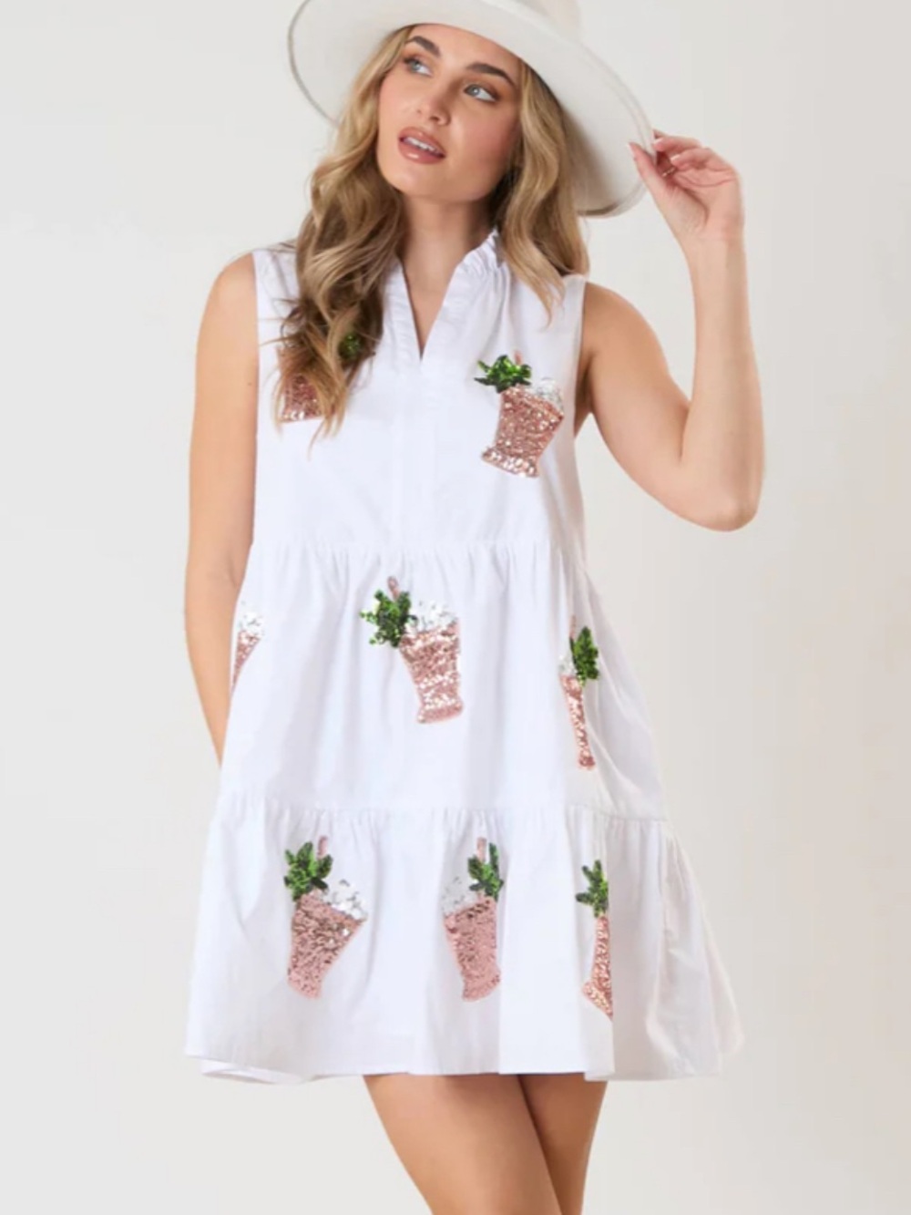 Mint Julep Sequin dress size Small